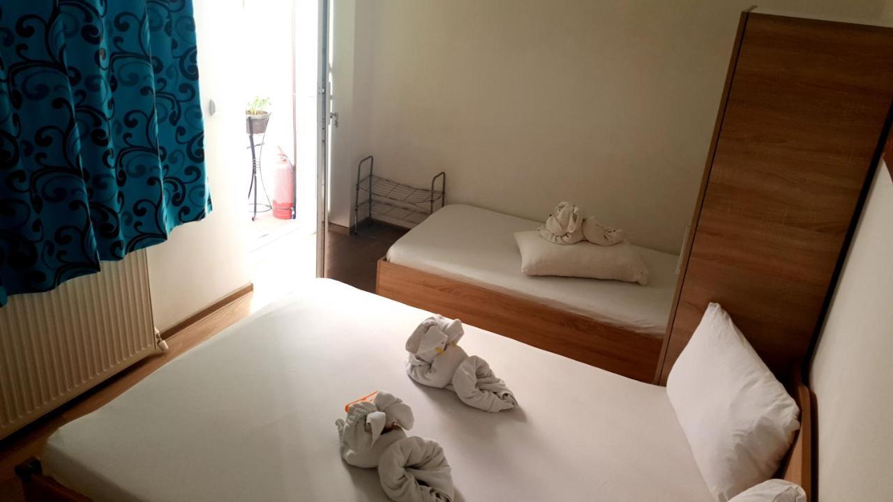 Casa Nicholas Constanţa Esterno foto