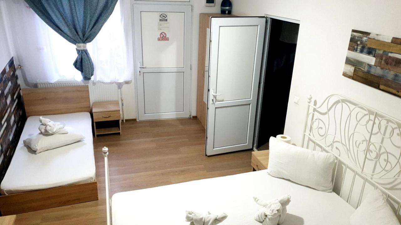 Casa Nicholas Constanţa Esterno foto